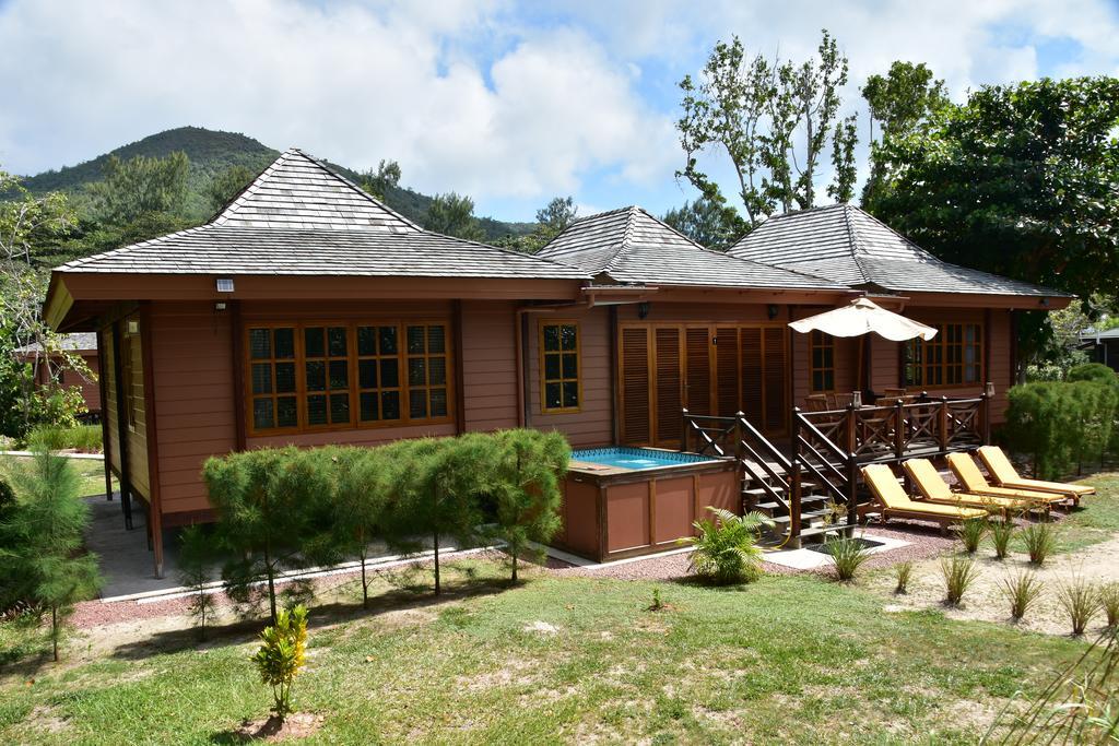 Heliconia Grove Villa Baie Sainte Anne Dış mekan fotoğraf